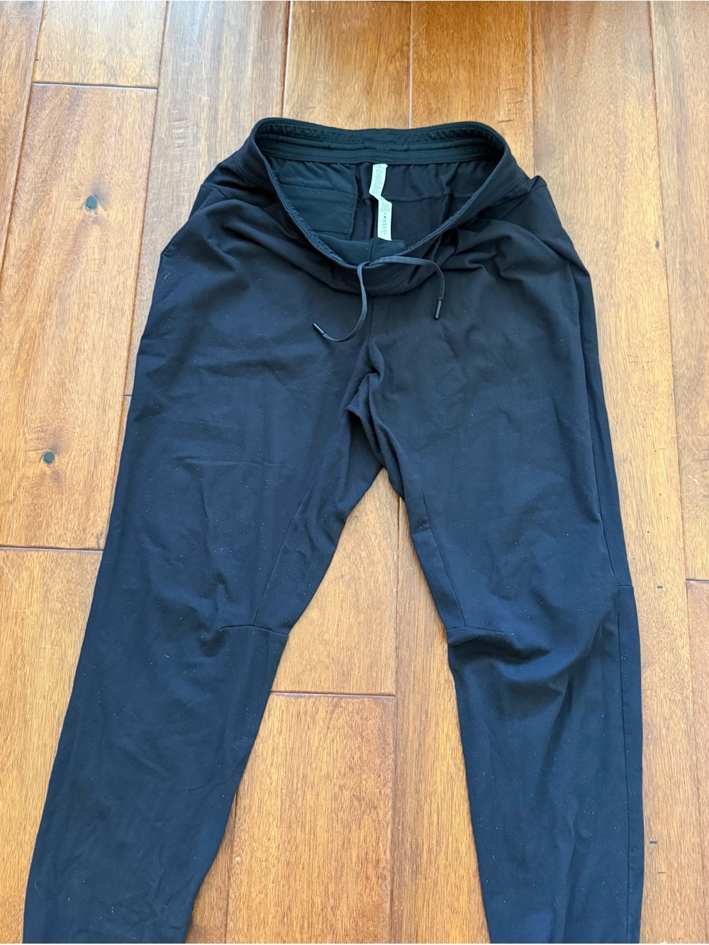 lululemon athletica Men’s Black Drawstring Jogger Pants